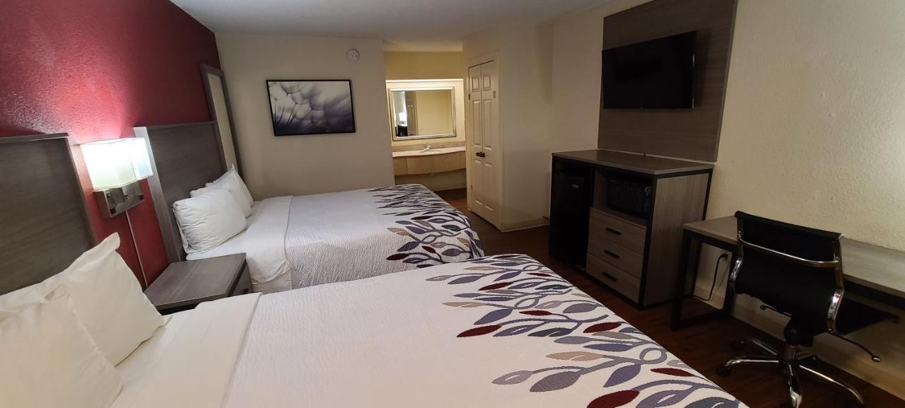 Red Roof Inn & Suites Cornelius - Lake Norman Luaran gambar