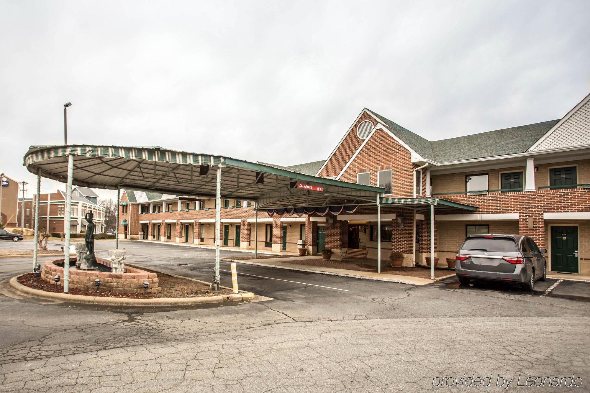 Red Roof Inn & Suites Cornelius - Lake Norman Luaran gambar